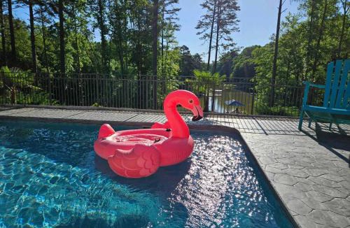 Catawba House | Lake Norman Home Lake Access with Heated Pool & Hot Tub