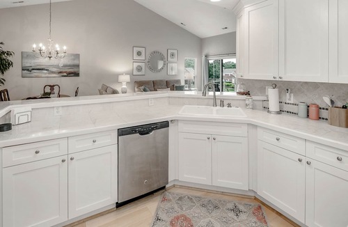 Cornelius Condo | Lake Norman Luxury Waterfront 3rd floor Condo with Elevator, Pool, Tennis
