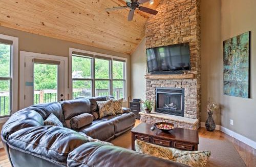 Silver Point House | Lake-View Silver Point Condo by Hurricane Marina!