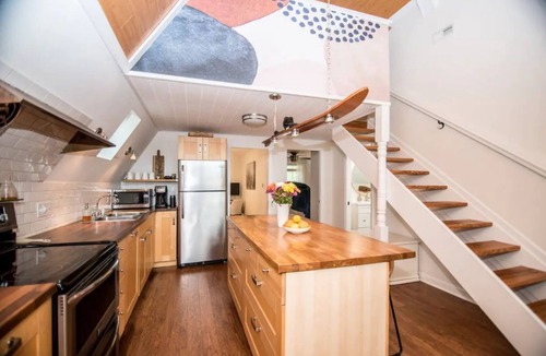 Sherrills Ford House | Lakefront A-Frame: Hot Tub, Fire Pit, Beach & Boat! See our reviews!