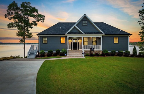 Littleton House | Lakefront Luxe Arcade Dock Hot Tub