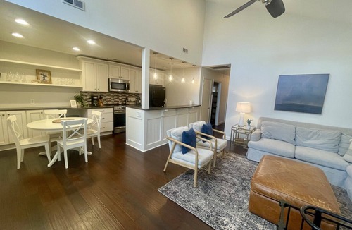 Mount Gilead House | Lakefront Retreat on Lake Tillery – Cozy family Getaway with Dock & Scenic Views