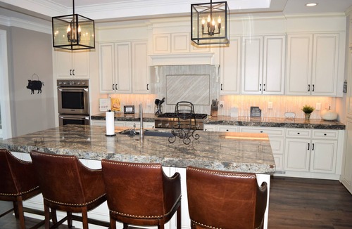 Huntersville House | Lakefront with Spectacular Views & Sandy "Kid Friendly" Beach in best location.