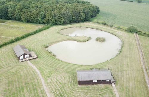 Bethersden Cabin | Lakeside Cabin in Kentish countryside