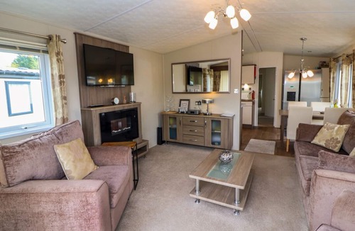 Warton Cabin | Lakeside Haven, Carnforth