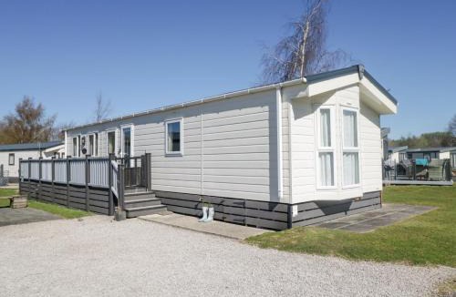 Yealand Conyers House | Lakeside Haven