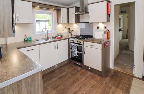 Warton Cottage | Lakeside Haven