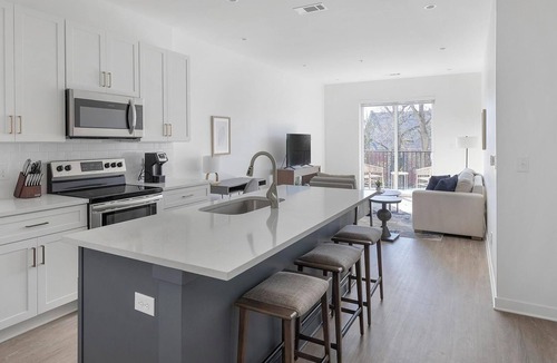 Donelson Apartment | Landing | Amazing 1BD, Game Room, Gym