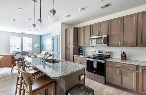 Wilmington Apartment | Landing | Amazing 1BD, Gym, Pool