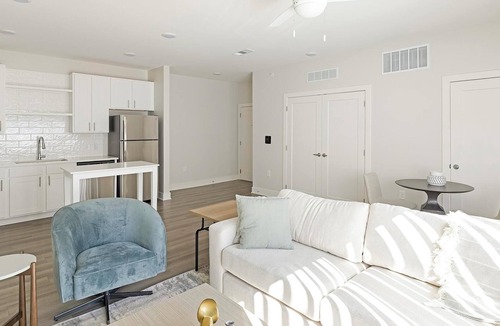 Belle Mina Apartment | Landing | Amazing 1BD, Gym, Courtyard
