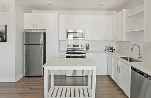 Belle Mina Apartment | Landing | Amazing 2BD, Courtyard, Yoga Studio