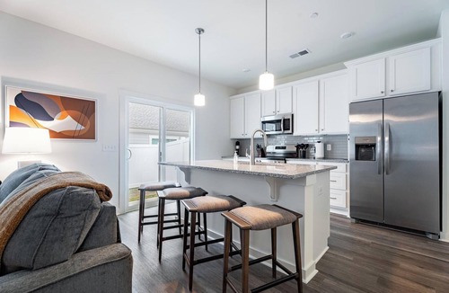 Port Wentworth Apartment | Landing | Amazing 1BD, Gym, Pool