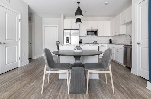 Matthews Apartment | Landing at Chestnut Farm - 2 Bedrooms in Stallings