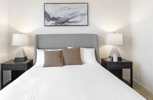 Chesapeake Apartment | Landing at Cottage Trails at Culpepper Landing - 1 Bedroom in Culpepper Landing