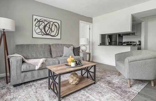 Winston - Salem Apartment | Landing at Northcliffe Forest - 2 Bedrooms in N.