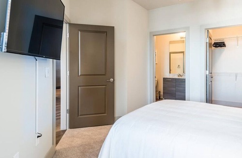 Plaza Midwood Apartment | Landing at One305 Central - 1 Bedroom in Plaza Midwood