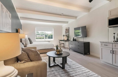 Northeast Raleigh Apartment | Landing at The Harrison - Studio in Northeast R.