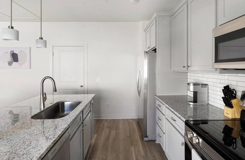 Port Wentworth Apartment | Landing | Beautiful 1BD, Gym, Pool