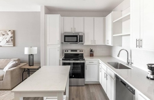 Belle Mina Apartment | Landing | Chic 1BD, Clubhouse, Pool