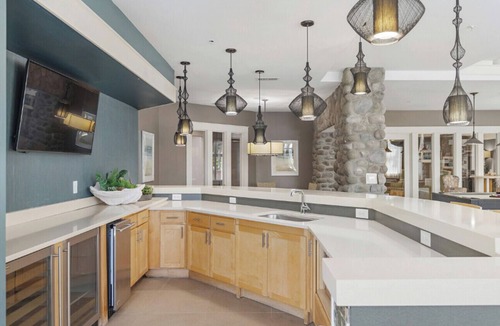 Norfolk Apartment | Landing | Chic 1BD, Clubhouse, Gym