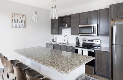 Talbot's Corner Apartment | Landing | Chic 1BD, Gym, Clubhouse