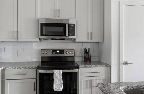 Southeast Raleigh Apartment | Landing | Chic 1BD, Yoga Studio, Gym