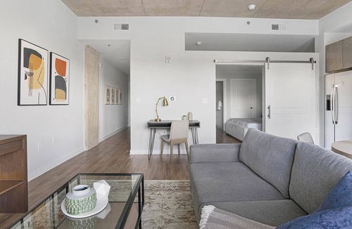 Downtown Apartment | Landing | Chic 1BD, Yoga Studio, Courtyard