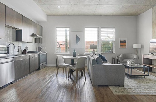 Downtown Apartment | Landing | Chic 1BD, Yoga Studio, Courtyard