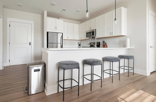Hickory Apartment | Landing | Chic 2BD, Clubhouse, Yoga Studio