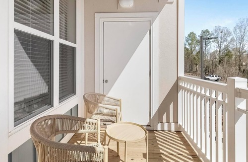 Belle Mina Apartment | Landing | Chic 2BD, Courtyard, Clubhouse