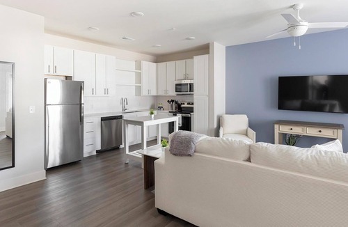 Belle Mina Apartment | Landing | Incredible 1BD, Yoga Studio, Gym