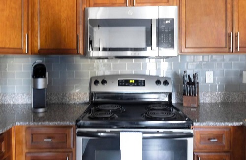 Hillsborough Apartment | Landing | Incredible 2BD, Gym, Clubhouse
