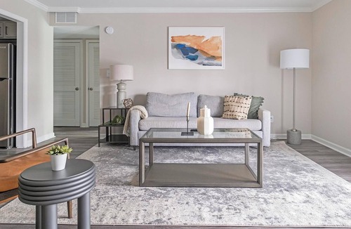 Homewood Apartment | Landing | Spectacular 1BD, Clubhouse, Gym
