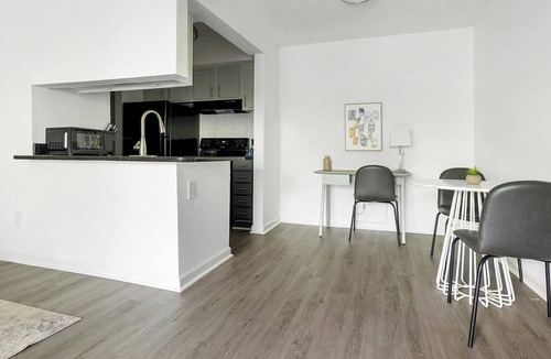 Winston - Salem Apartment | Landing | Spectacular 1BD, Gym, Clubhouse