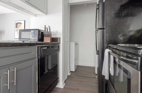 Winston - Salem Apartment | Landing | Spectacular 1BD, Gym, Clubhouse