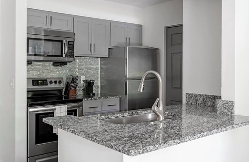 Green Hills Apartment | Landing | Spectacular 1BD, Gym, Courtyard