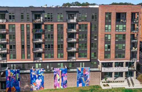 Downtown Apartment | Landing | Spectacular 1BD, Yoga Studio, Courtyard
