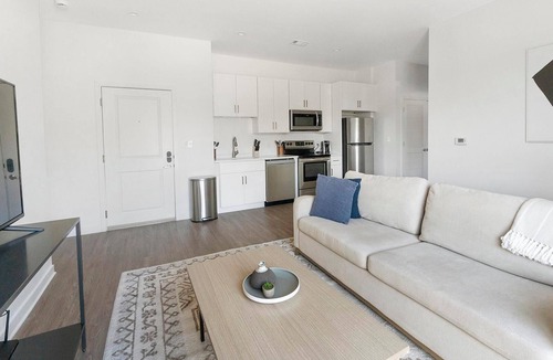 Donelson Apartment | Landing | Spectacular 2BD, Game Room, Clubhouse