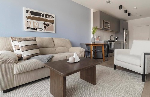 Durham Apartment | Landing | Stunning 1BD, Pool, Gym