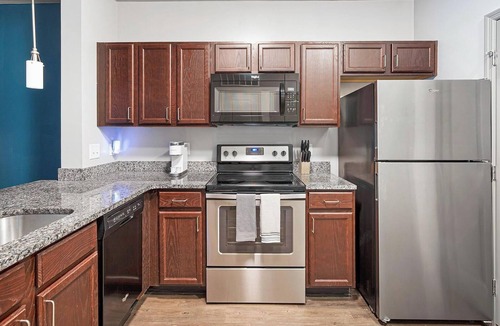 South Nashville Apartment | Landing | Stunning 1BD, Gym, Clubhouse
