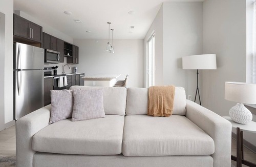 Talbot's Corner Apartment | Landing | Stunning 1BD, Gym, Clubhouse