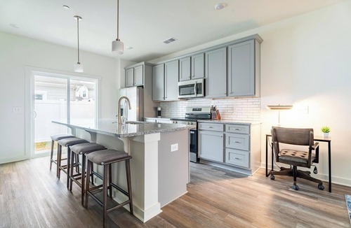 Port Wentworth Apartment | Landing | Stylish 2BD, Clubhouse, Pool