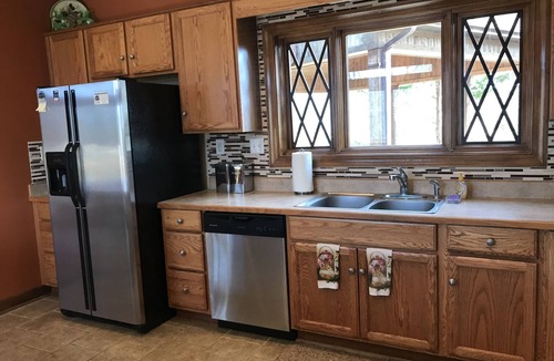 Ferguson Cabin | Large Cabin,Pool Table,Hot Tub,Horse Barn, Pet Friendly