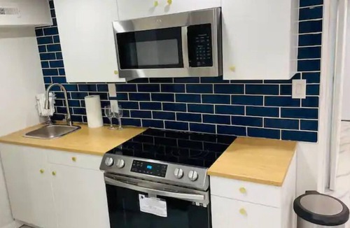 Concord House | Large home with Separate Apartment & Private Pool