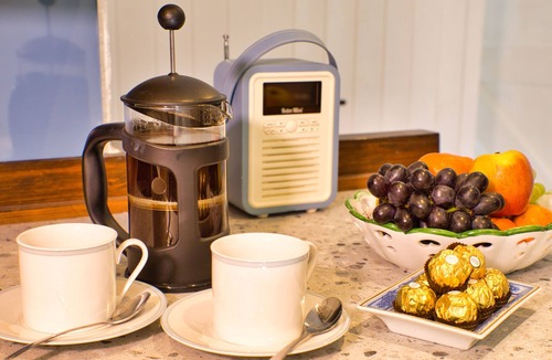 St. Neot Cottage | Lavender: Easy Access to both North & South Coast of Cornwall - Pet Friendly