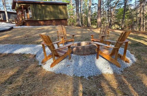 Robbinsville House | Lazy T Cabins - Grand Teton