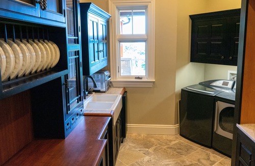 Franklin House | Legacy Lodge | The Ultimate Vacation Rental Including Pool, Hot Tub, and More!