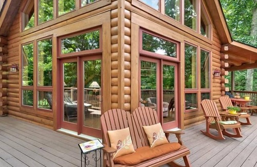 Waynesville House | Leins Lodge Luxury Home with Stunning Mountain Views
