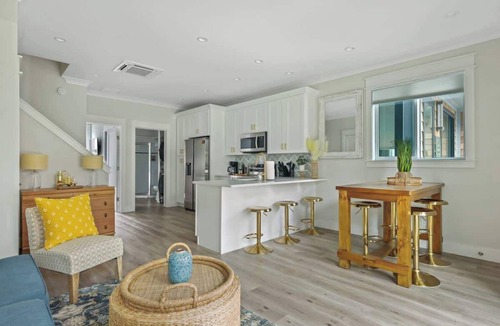 River District Boat Rental | Leisure at The Cove Riverwalk Villas