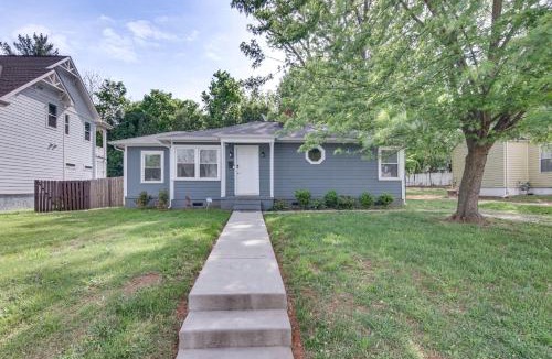 Biddleville House | Less Than 2 Mi to Uptown Charlotte Home with Large Yard!